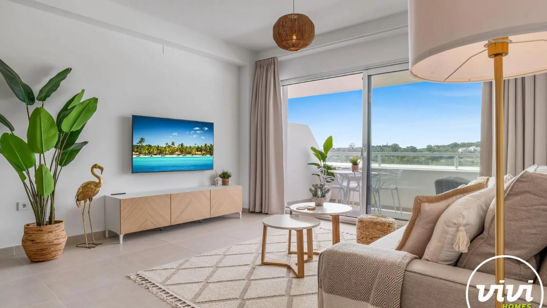 Vivi Homes - Casa Oceana Estepona 0*,  İspanya